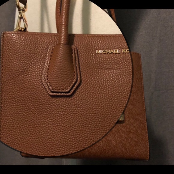 Michael Kors Handbag - Picture 5 of 8